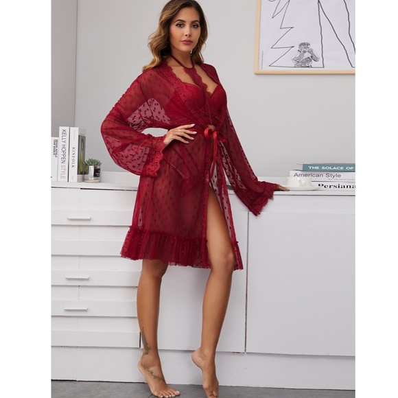 3 Piece Burgundy Lingerie Set - Picture 5 of 10